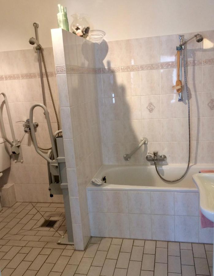 Eikenburg B&B ไอนด์โฮเวน ภายนอก รูปภาพ
